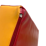 Detalle de cierre de tapiz Free Kid