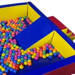 piscina sensorial con pelotas