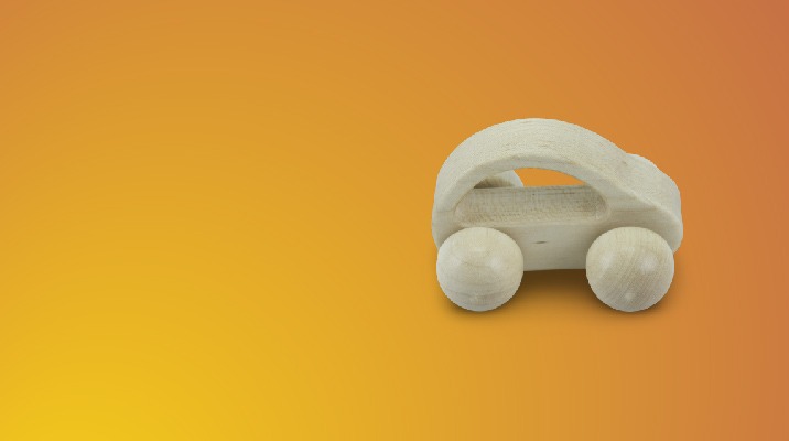 Juguete didáctico, autito de arrastre de madera